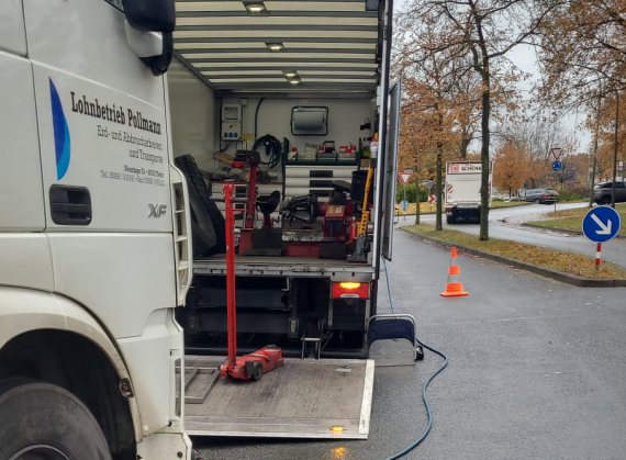 How much does it cost to replace tires on a truck?
