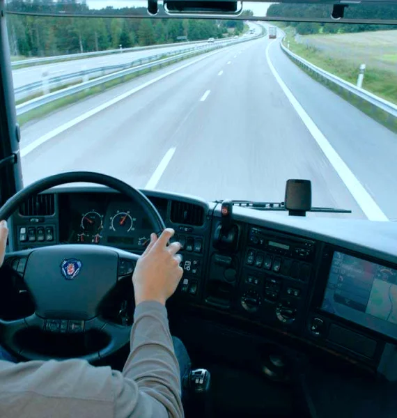 What are the pros of a mobile workshop? 