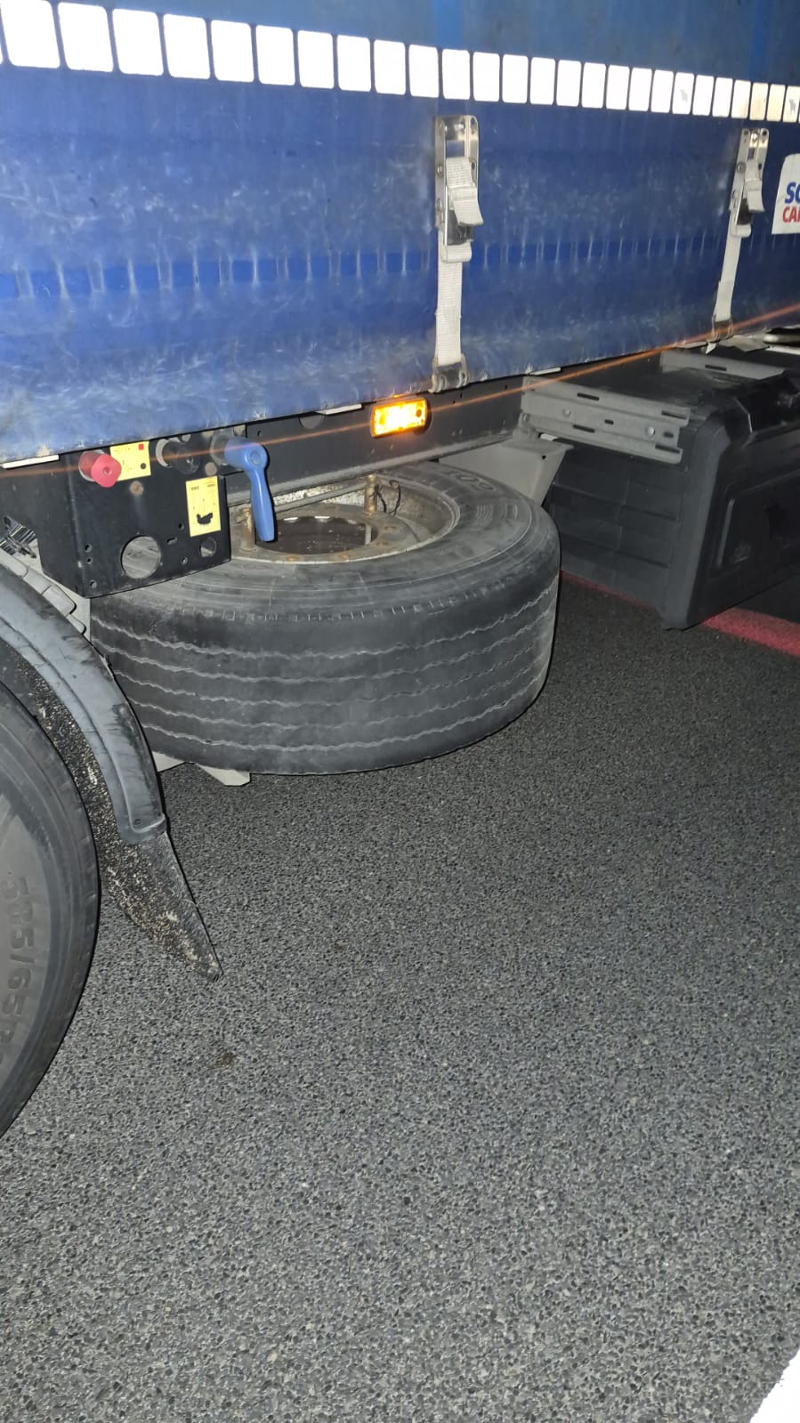 Ersatzrad am Trailer